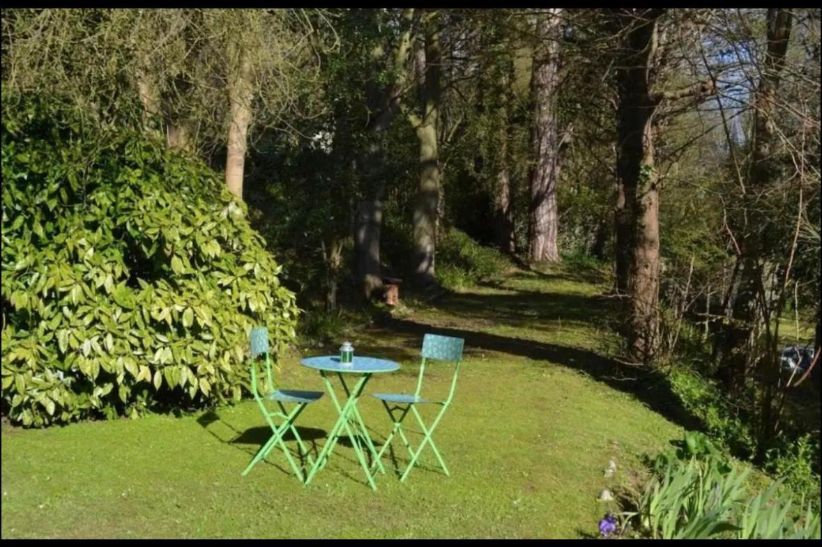 Escale Caux Cooning**** Charme Et Balneo Etretat Apartment Екстериор снимка