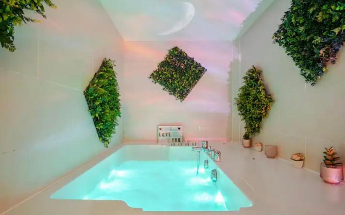 Escale Caux Cooning**** Charme Et Balneo Etretat Apartment Екстериор снимка